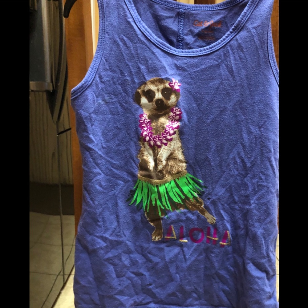 Purple tank top with meerkat